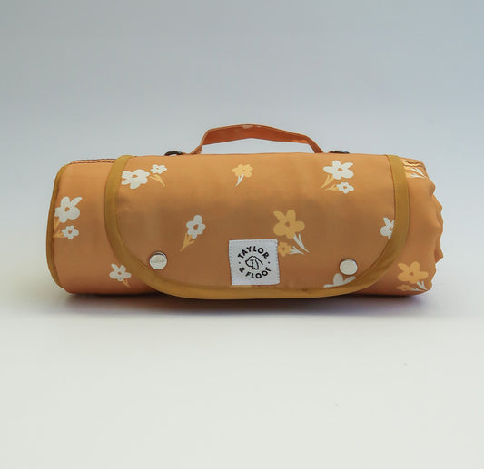 Honey Blossom Settle Mat – Golden Floral Dog Travel Mat for Settling & Crate Training