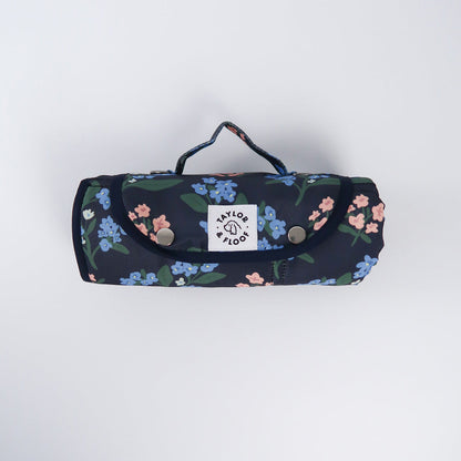 Midnight Meadow dog settle mat with floral pattern – perfect for calming and training dogs in style.